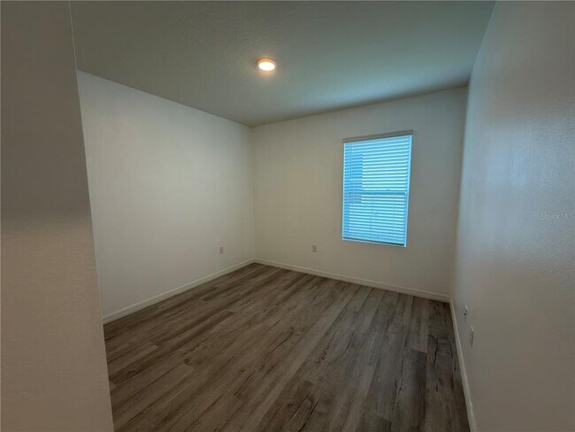 Building Photo - 276 Willow Bend Dr