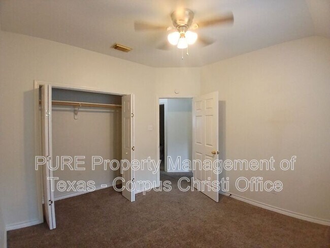 Building Photo - 7609 Cold Springs Dr