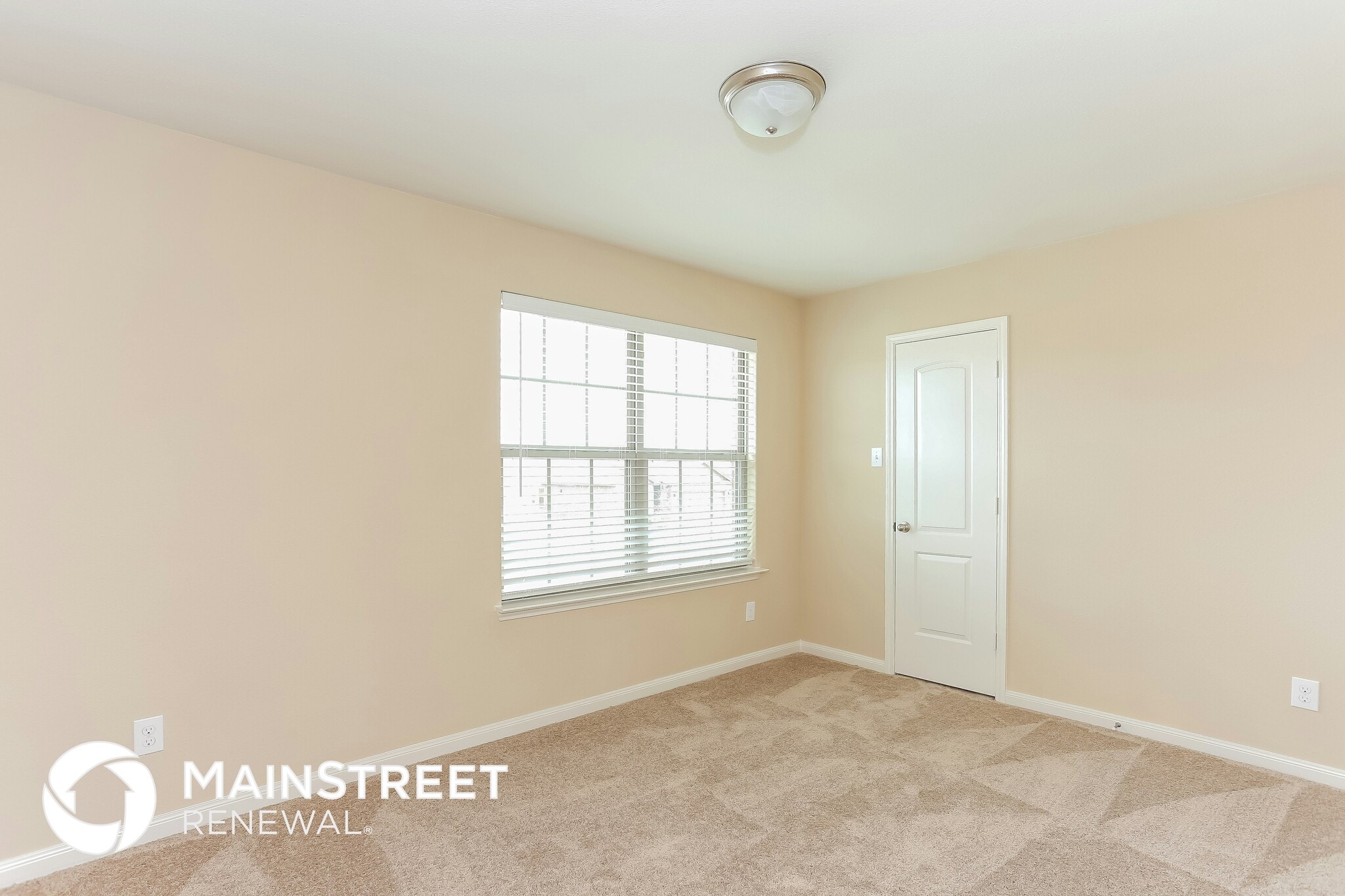 Building Photo - 1421 Park Trails Blvd