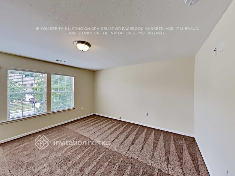 Building Photo - 14310 Waterlyn Dr