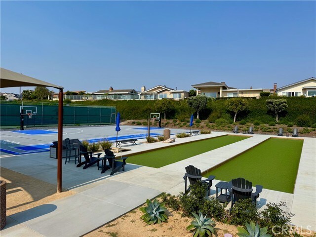 Building Photo - 33425 Spinnaker Dr N