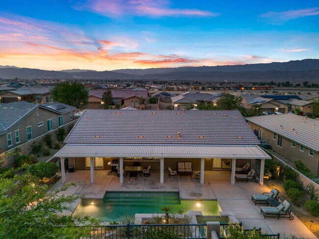 Building Photo - 73757 Picasso Dr