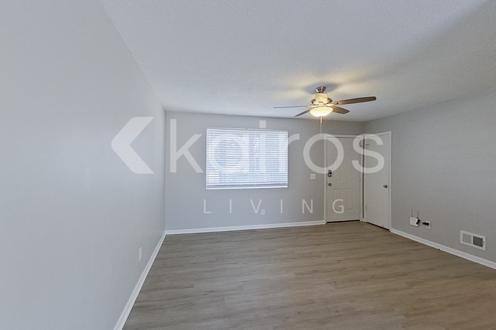 Building Photo - 3216 McCleod Ave