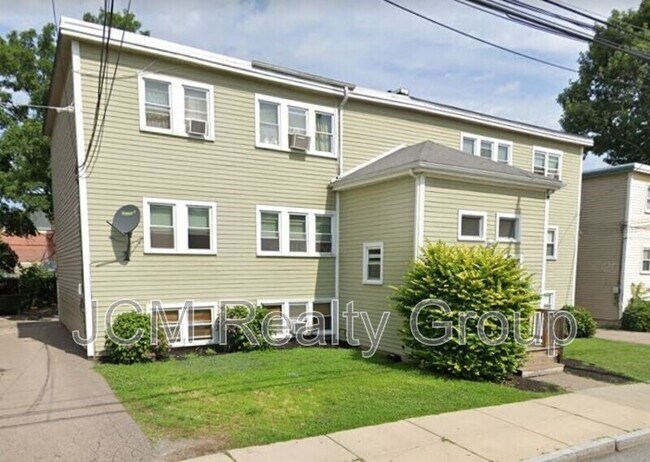 Building Photo - 161 Delhi St
