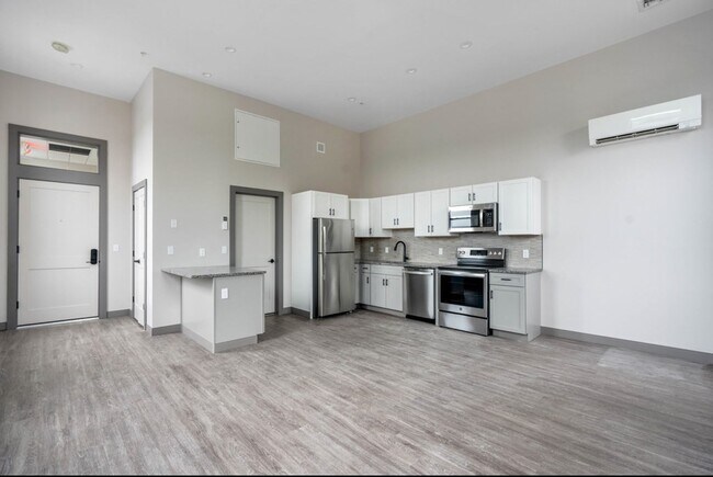 Building Photo - 56 Oak Terrace