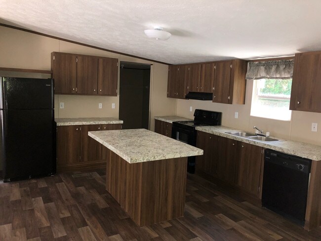 Building Photo - 3123 Tall Oaks Dr