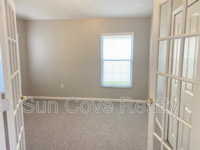 Building Photo - 5107 Gato Del Sol Cir