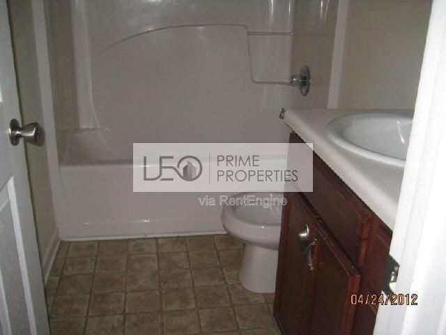 Building Photo - 3168 Meadow Point Dr