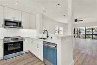 Building Photo - 1950 SW Palm City Rd