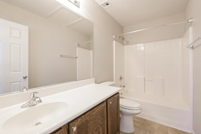 Building Photo - 1409 Winters Run Ave