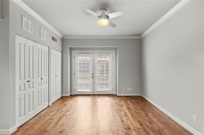 Building Photo - 5675 Waterman Blvd