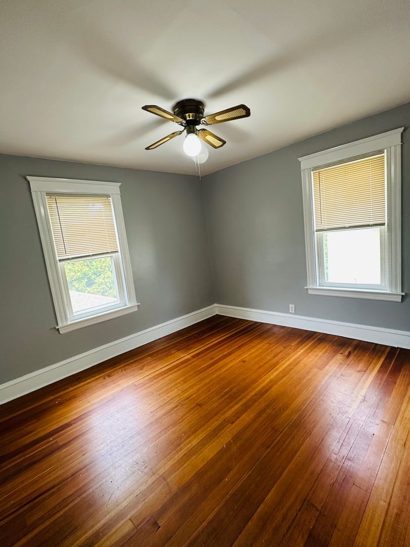 Building Photo - 311 Ward St