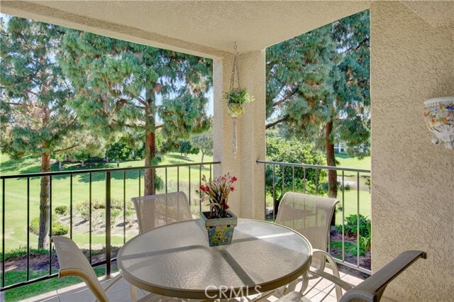 Building Photo - 5510 Paseo Del Lago W