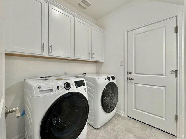 Building Photo - 611 Emory Crossing Blvd