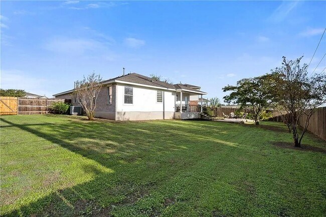 Building Photo - 15217 Valerian Tea Dr