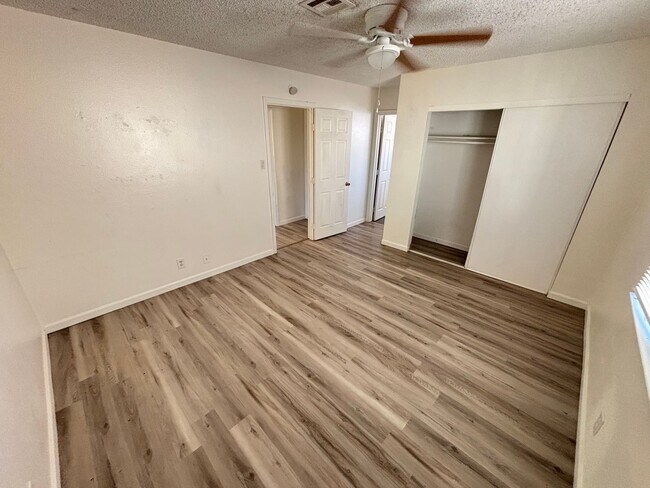 Building Photo - 6940 Hopkins Dr