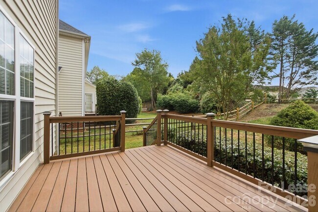 Building Photo - 16903 Hampton Trace Rd