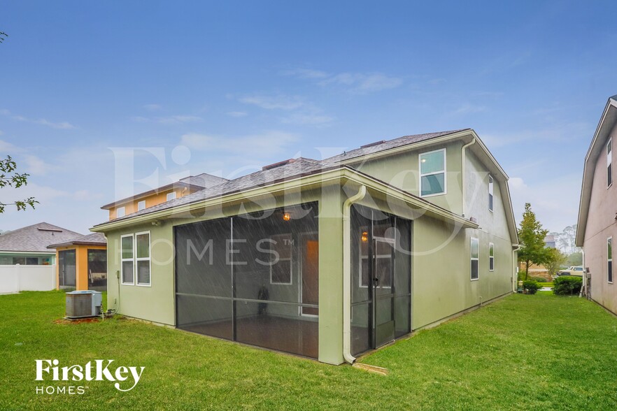 Building Photo - 14432 Serenoa Dr