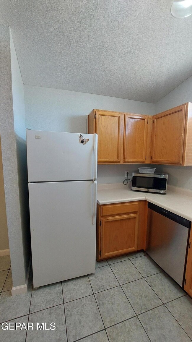 Building Photo - 12124 Fred Carter Dr