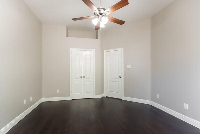 Building Photo - 21620 Hackamore Ct