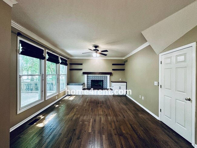 Building Photo - Blue Valley Schools w/ Wood Floors, Finished Basement and a Peaceful, Private Fenced Yard!