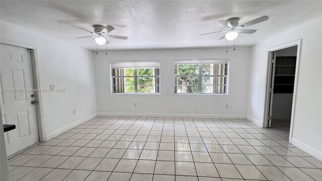 Building Photo - 7380 SW 36th St