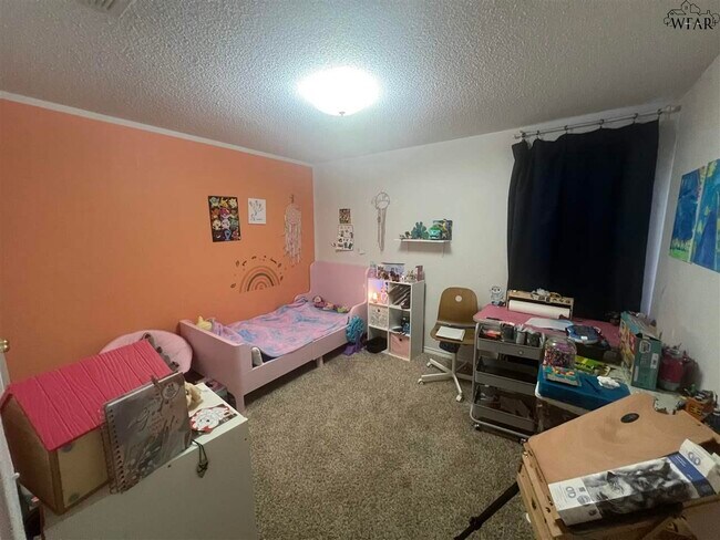 Building Photo - 3028 Whitehall Ln