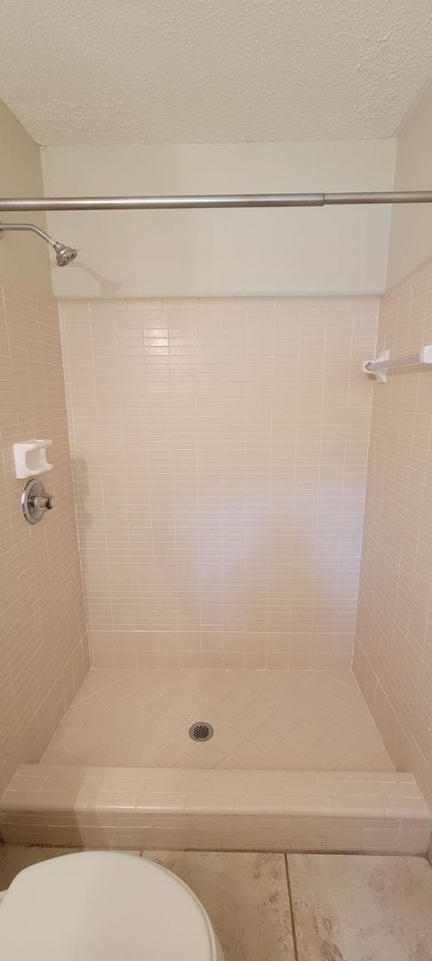 Building Photo - 2220 NW 14th Ave