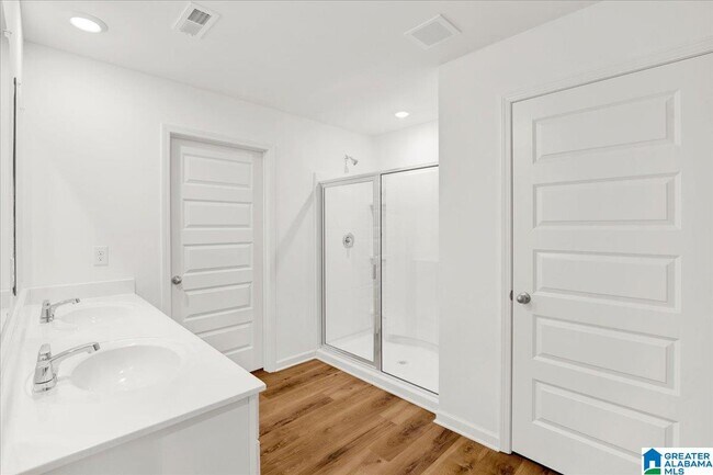 Building Photo - 283 Halifax Ln