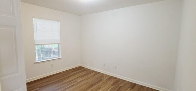 Building Photo - 1408 Colorado St