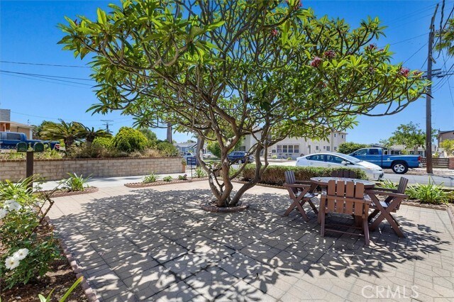 Building Photo - 1184 W 23rd St