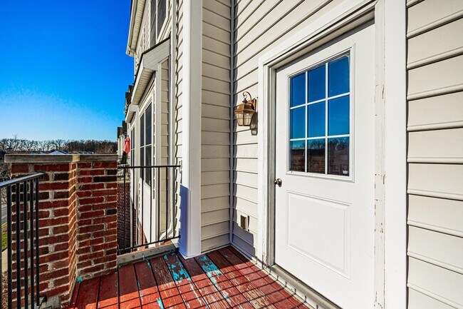 Building Photo - 6012 Turnwood Dr