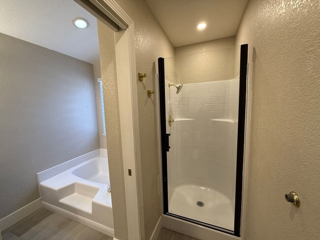 Building Photo - Newly updated 3-bedroom single story home!