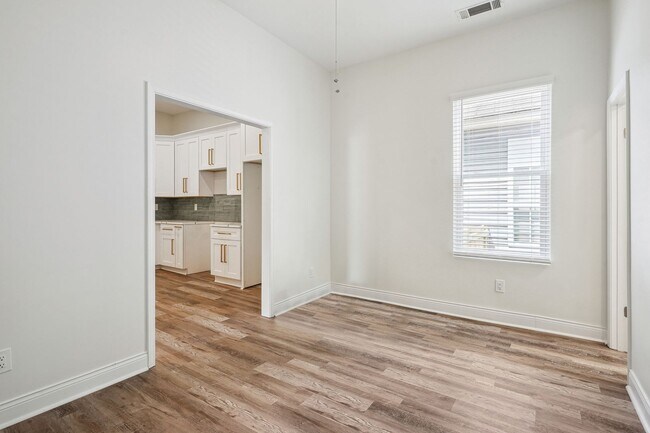 Building Photo - Incredible opportunity to live in Historic...