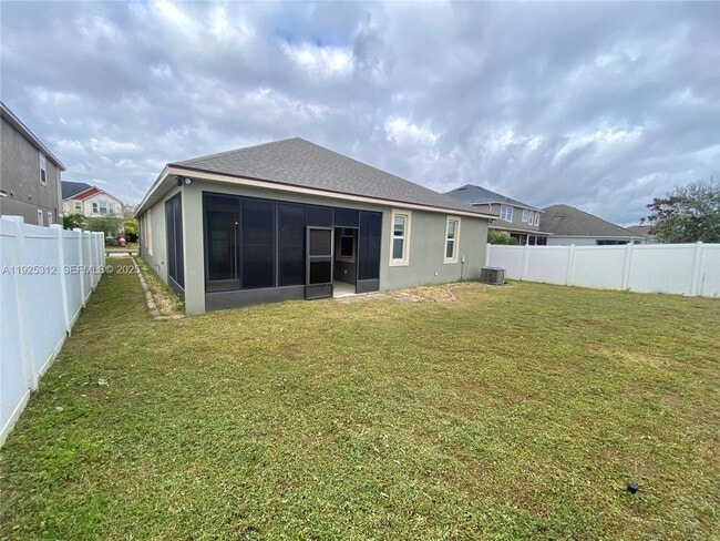 Building Photo - 8251 Randal Park Blvd