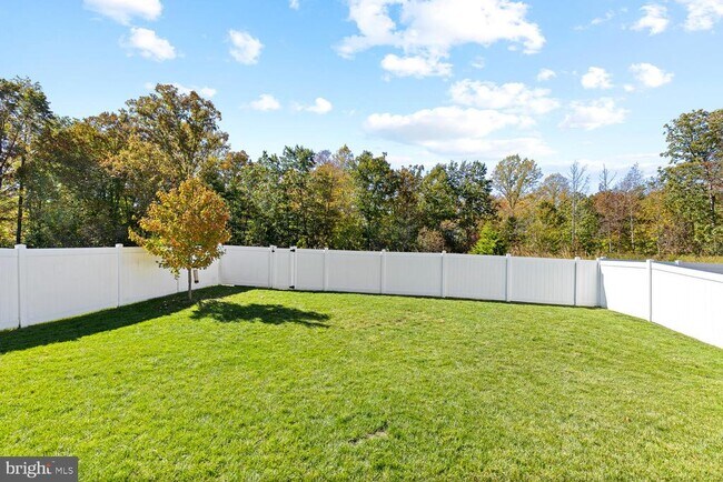 Building Photo - 397 Pear Blossom Rd
