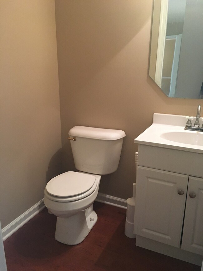 Building Photo - 3BR/ 2.5BA, home in Bearden - 2 living areas