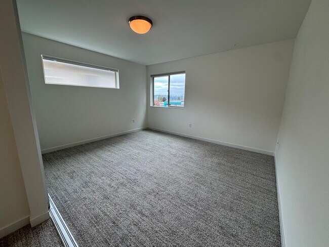 Building Photo - 4222 Linden Ave N