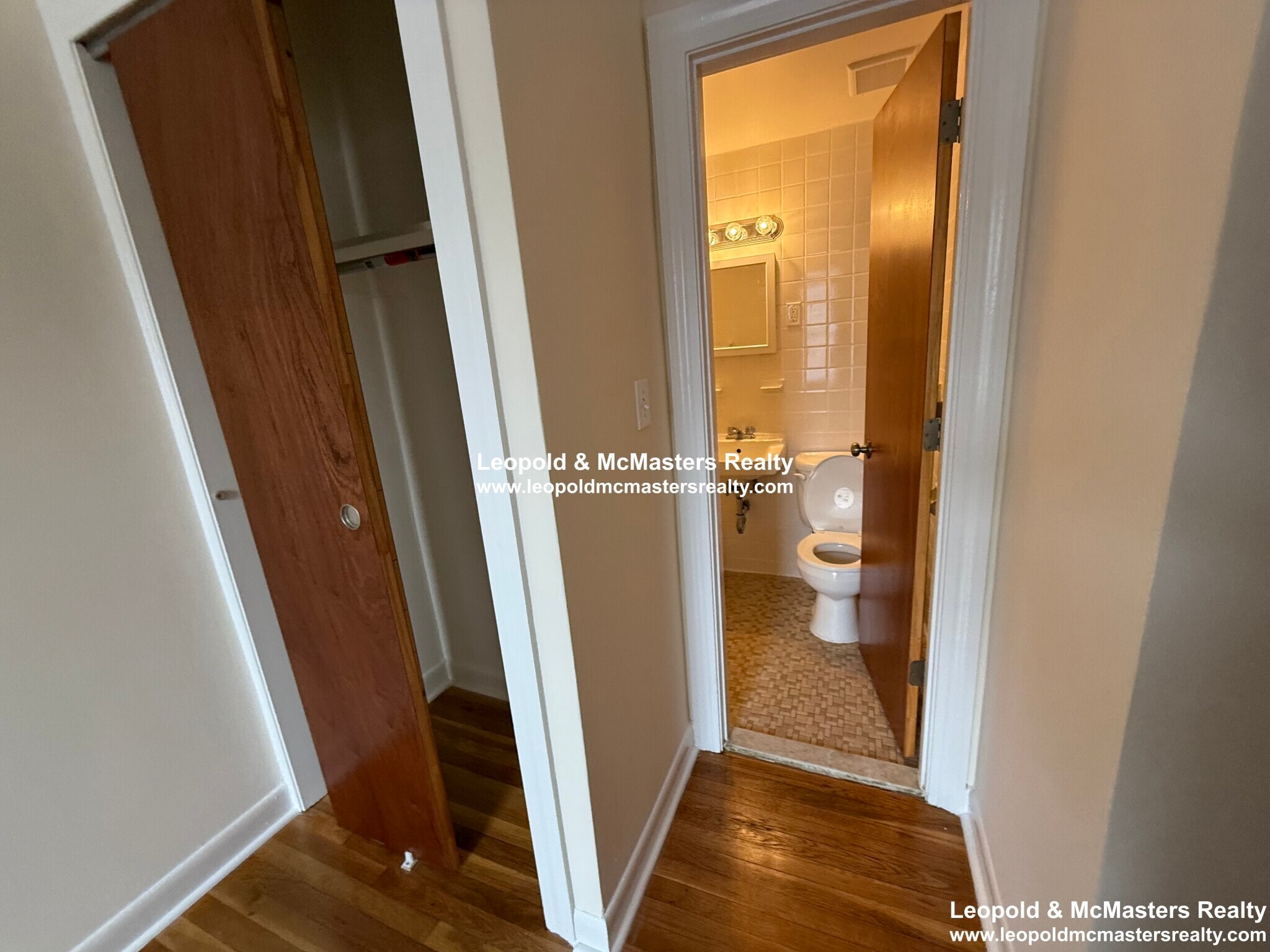 Building Photo - 177 Beacon St