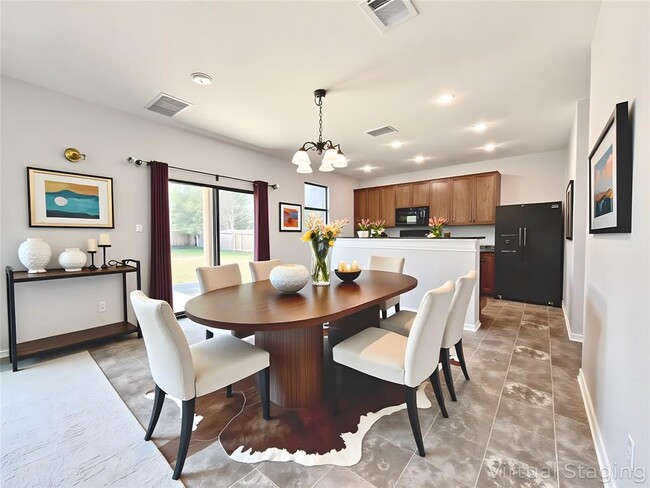Building Photo - 2117 Townsman Trail