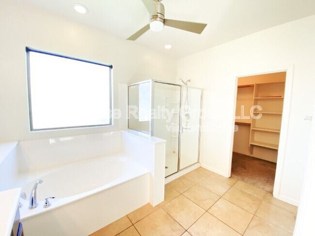 Building Photo - 20472 W Park Meadows Dr