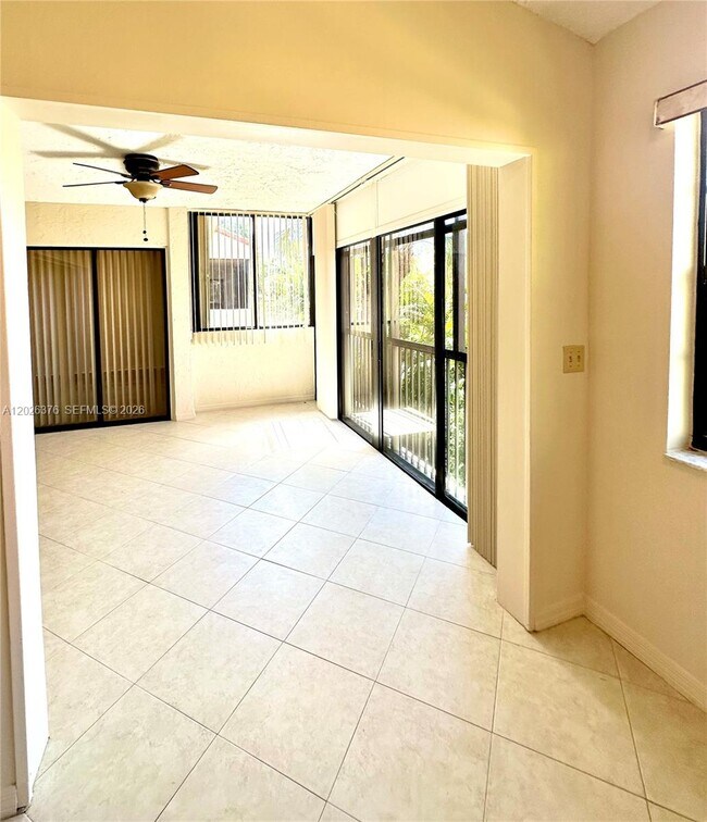Building Photo - 3176 Arbor Ln