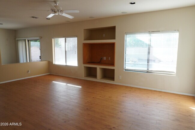 Building Photo - 9465 E Lompoc Ave