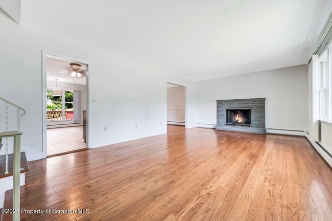 Building Photo - 107 Carteret Dr