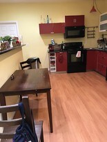 Building Photo - 1610 N Sydenham St