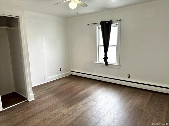 Building Photo - 1573 9th St