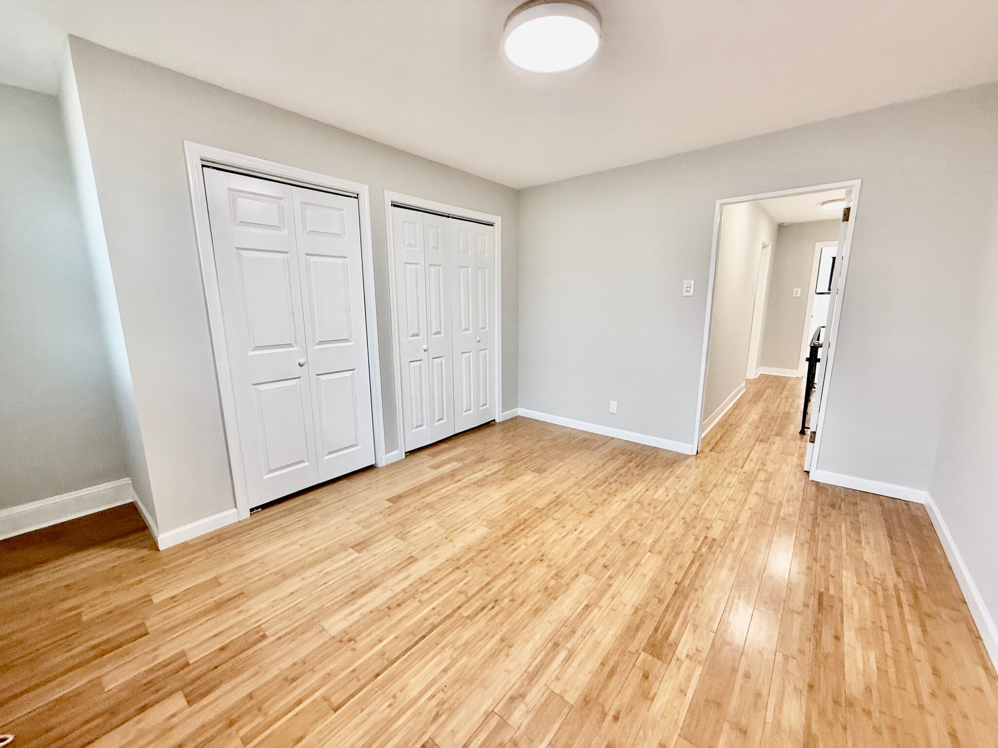 Building Photo - 2322 S Hutchinson St