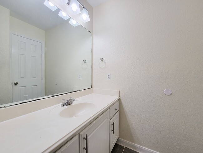 Building Photo - This is a cute 1 story 3 bedroom 2 bath of...