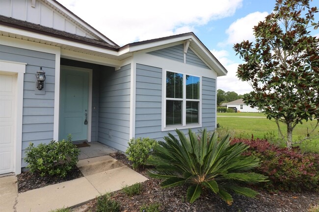 Building Photo - 667 La Mancha Dr