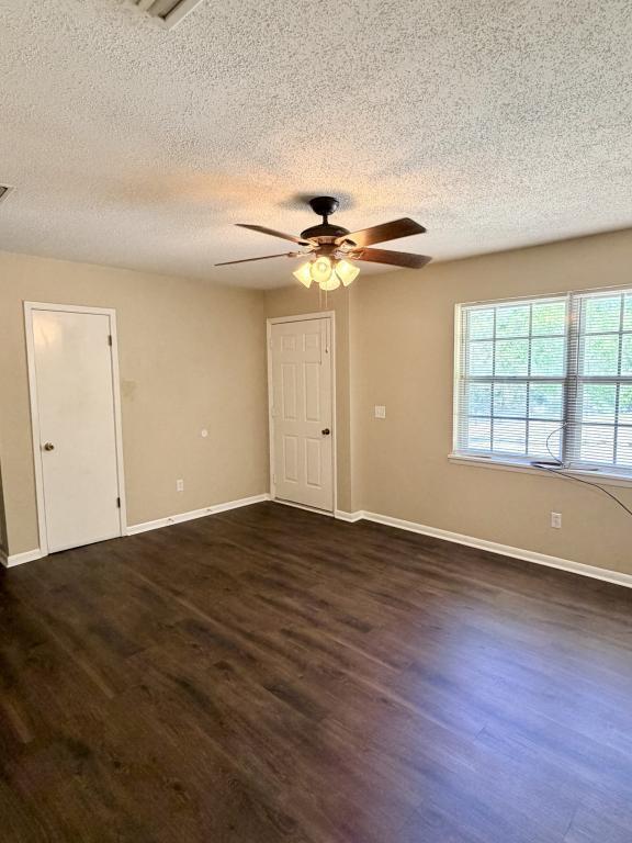 Building Photo - 103 Green St